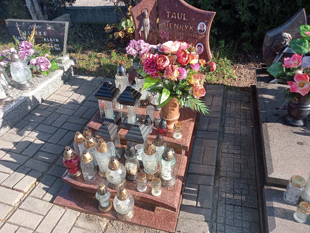 Grób Jadwiga Taul